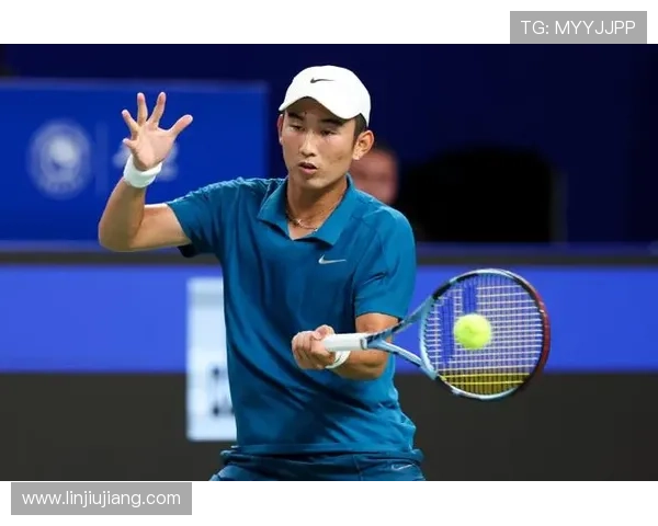 商竣程首次出征珠海全运会积极备战展现网坛新锐力量青春风采魅力