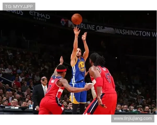 超远压哨球不计入统计勇士助教分析库里命中率提升潜力